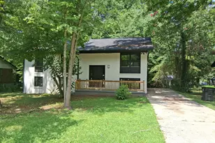 8229 Queens Dr, Jonesboro, GA 30238 - Photo 1
