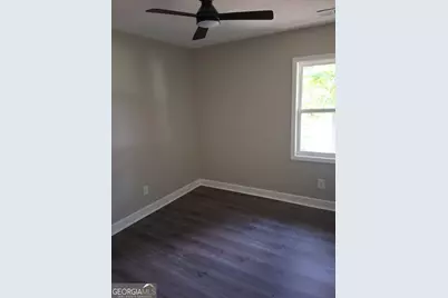8229 Queens Drive, Jonesboro, GA 30238 - Photo 12