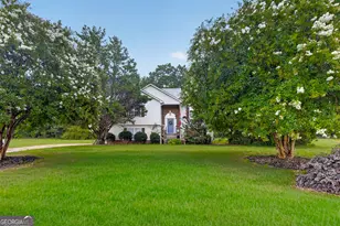 69 Alma Ct, Commerce, GA 30529 - Photo 2