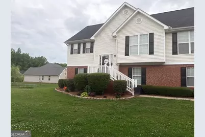 300 Vineyard Ridge Lane, Griffin, GA 30223 - Photo 1