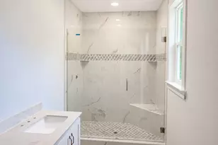807 Elbert St, Darien, GA 31305 - Photo 8