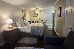21 Delmont Dr, Atlanta, GA 30305 - Photo 2