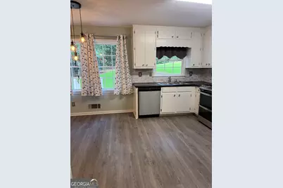 1619 Windy Hill Place SE, Conyers, GA 30013 - Photo 8