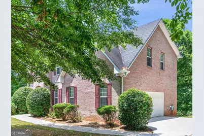 825 Stoneglen Court, McDonough, GA 30252 - Photo 2