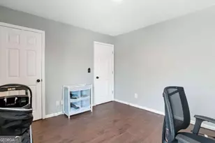 1565 Hedington Circle, Lawrenceville, GA 30045 - Photo 20