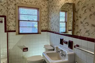 209 W Park Ave, Valdosta, GA 31602 - Photo 14