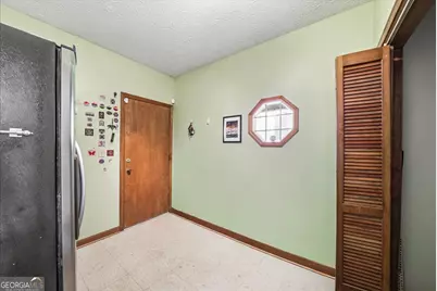 1843 Mountain Creek Drive, Stone Mountain, GA 30087 - Photo 16