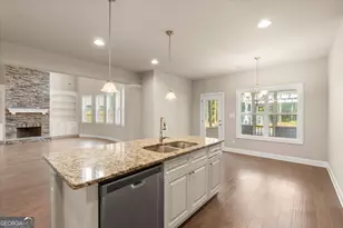 102 Gracie Gardens Ct, Newnan, GA 30263 - Photo 8