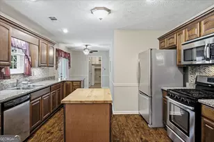 104 Elmwood Dr, Hampton, GA 30228 - Photo 10