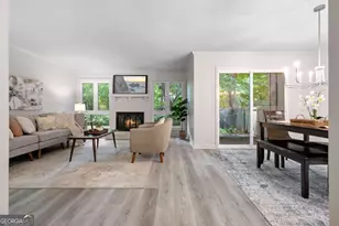 922 Cedar Creek S, Marietta, GA 30067 - Photo 18