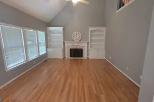 2155 Blackhawk Trail, Lawrenceville, GA 30043 - Photo 2