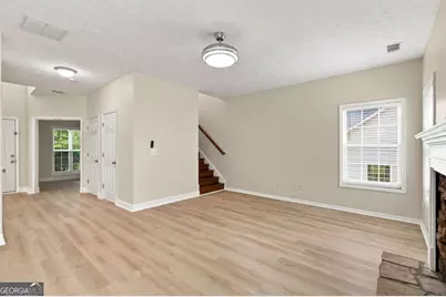 6356 Wilmington Way, Flowery Branch, GA 30542 - Photo 10