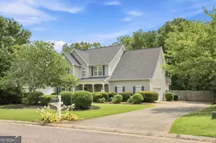 6356 Wilmington Way, Flowery Branch, GA 30542 - Photo 2