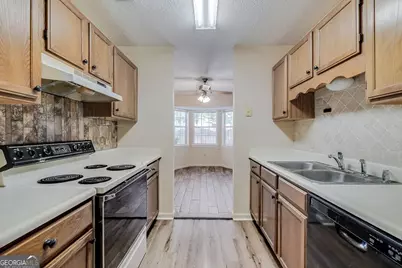 494 Teal Lake Drive, Richmond Hill, GA 31324 - Photo 14