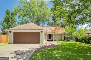 494 Teal Lake Dr, Richmond Hill, GA 31324 - Photo 1