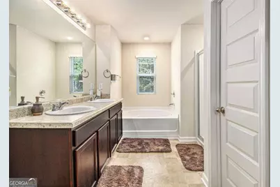 3744 Hampshire Walk SW, Atlanta, GA 30331 - Photo 8
