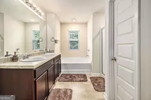3744 Hampshire Walk SW, Atlanta, GA 30331 - Photo 8