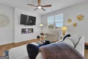 5305 Melbourne Ln, Flowery Branch, GA 30542 - Photo 6