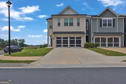 5305 Melbourne Lane, Flowery Branch, GA 30542 - Photo 1