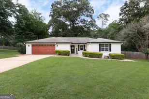 214 Forest Mill Dr, Warner Robins, GA 31088 - Photo 1