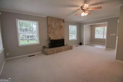 1671 West Pine Lake Drive, West Point, GA 31833 - Photo 8