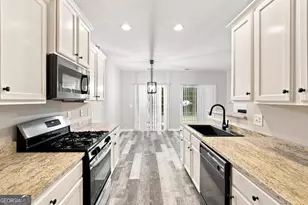 3678 Utoy Dr SW, Atlanta, GA 30331 - Photo 16