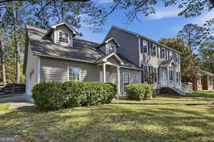 215 W Cypress St, Fitzgerald, GA 31750 - Photo 4