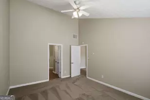6799 Island Pointe Dr, Buford, GA 30518 - Photo 16