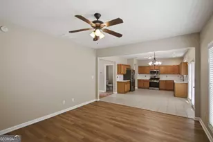 6799 Island Pointe Dr, Buford, GA 30518 - Photo 8