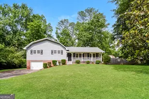 6581 Windsor Dr, Acworth, GA 30102 - Photo 1
