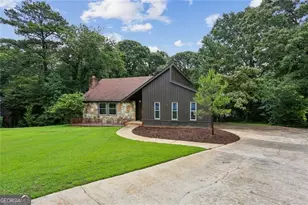 5460 Chanterella Ct, Lilburn, GA 30047 - Photo 2