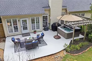 4169 Chatham View Dr, Buford, GA 30518 - Photo 2