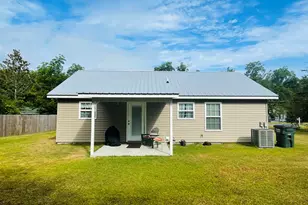 119 S Rushing St, Glennville, GA 30427 - Photo 2