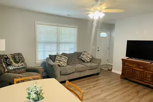 119 S Rushing St, Glennville, GA 30427 - Photo 8
