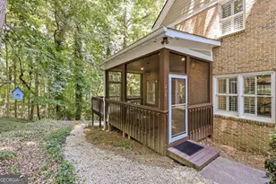 256 Wood Lake Dr, Athens, GA 30606 - Photo 6