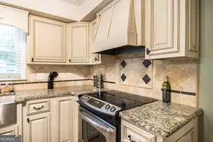 208 Shenandoah Trail, Warner Robins, GA 31088 - Photo 12