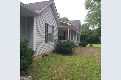 403 Victoria Place, Locust Grove, GA 30248 - Photo 4