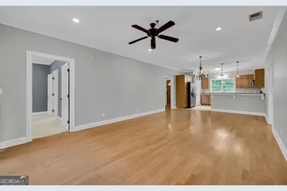 350 Wood Lake Drive #33, Athens, GA 30606 - Photo 4