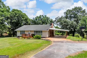 6091 Stone Bridge Rd, Carnesville, GA 30521 - Photo 1