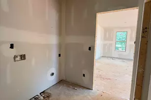 986 S Laney Rd, Locust Grove, GA 30248 - Photo 6