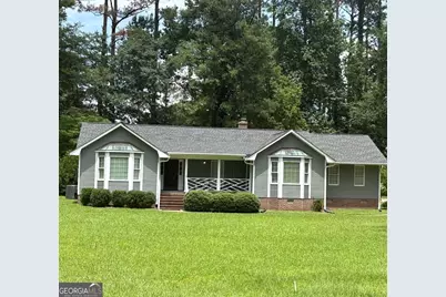 3759 Sussex Drive NE, Milledgeville, GA 31061 - Photo 2