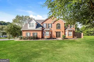 5176 Round Table Dr, Ellenwood, GA 30294 - Photo 2