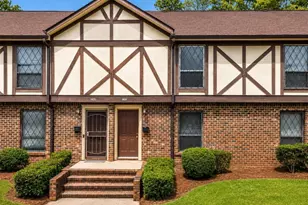 3275 Abbeywood Dr, Decatur, GA 30034 - Photo 1