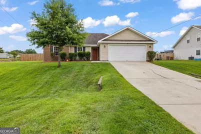 180 Bonnie Circle, Ellabell, GA 31308 - Photo 2
