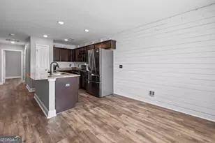 180 Bonnie Cir, Ellabell, GA 31308 - Photo 8