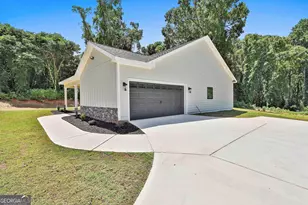404 W Boyd Rd, Hogansville, GA 30230 - Photo 4