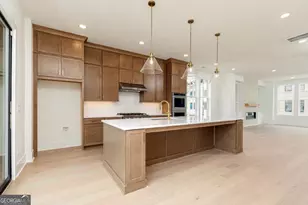 2255 Crestview Dr NE, Brookhaven, GA 30319 - Photo 6