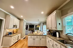 4421 Lucerne Pl SW, Lilburn, GA 30047 - Photo 20