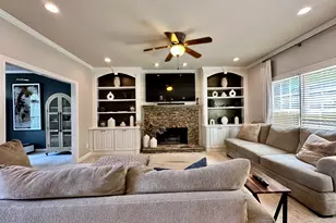 4421 Lucerne Pl SW, Lilburn, GA 30047 - Photo 26