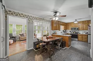 3782 Churchill Dr SW, Marietta, GA 30064 - Photo 10